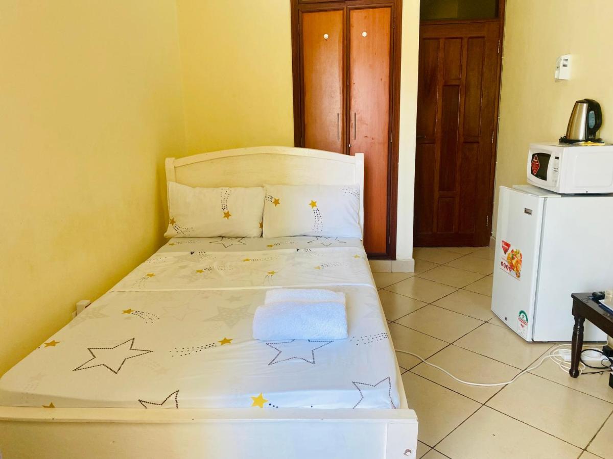 Dala Studio - Beach Road Apartment Mombasa Luaran gambar